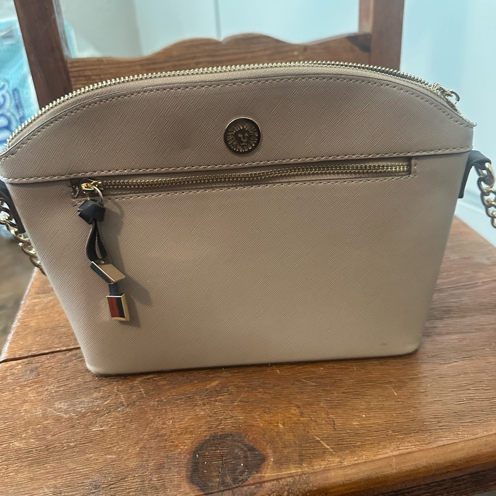 Elegant Beige Crossbody Bag